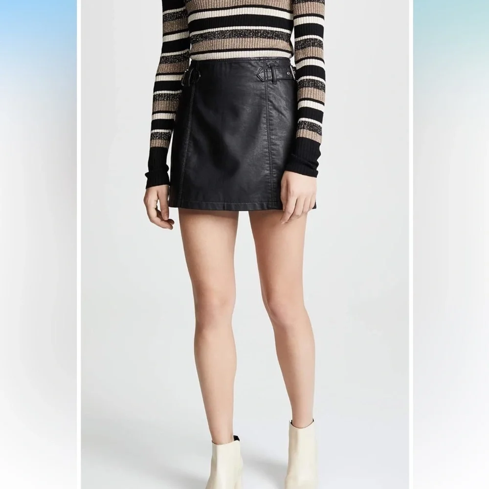 FREE PEOPLE Revolve Charli Black Faux Leather Mini Skirt Buckles Back Zipper